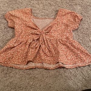 Sinch front flowy top